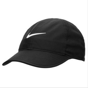 Nike Featherlight Cap